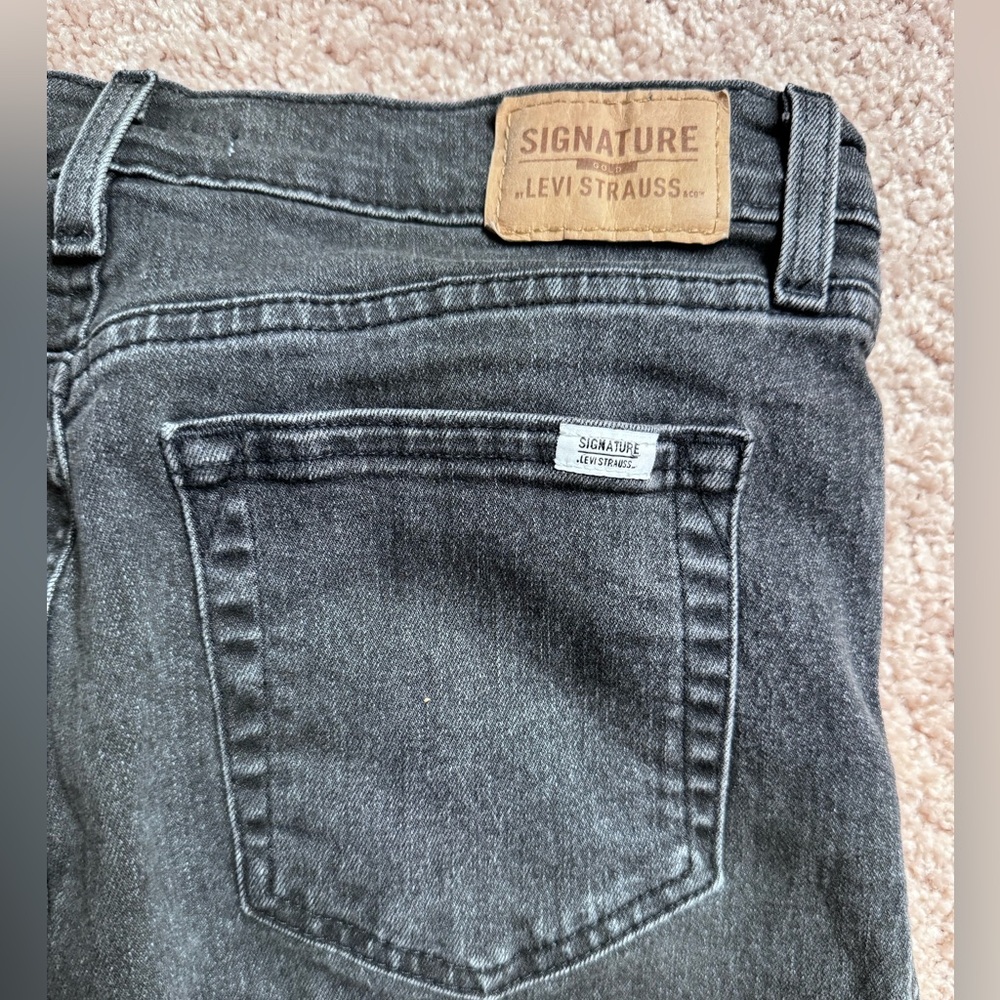 Levi’s Signature Gold - Heritgae High-Rise Straight Leg Jean